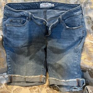 Women’s Jean Shorts